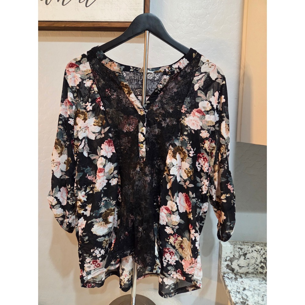 Siren Lily Women Black Floral Lace Mesh V-Neck Blouse ST4191X Plus‎ 2X